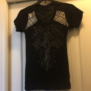 Affliction - ❤️ Black with Silver Trim Accent VTee